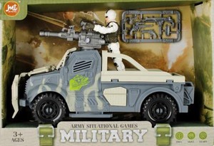Auto wojskowe z figurką