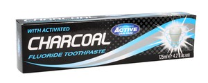 Active Oral Care Pasta do zębów z aktywnym węglem
