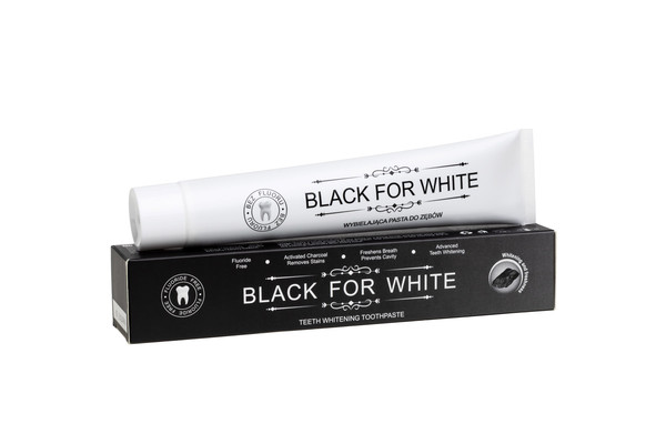 Black for White Pasta do zębów wybielająca bez fluoru