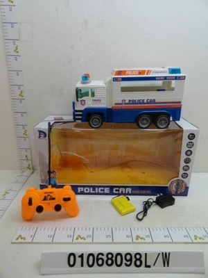 Ciężarówka policyjna na radio