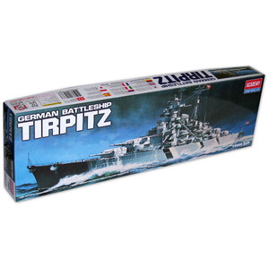 German Battleship Tirpitz Skala 1:800