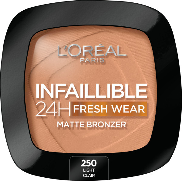Infaillible 24H Fresh Wear 250 Light Matujący bronzer do twarzy