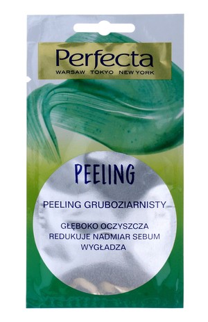 Peeling gruboziarnisty - cera normalna, mieszana i tłusta