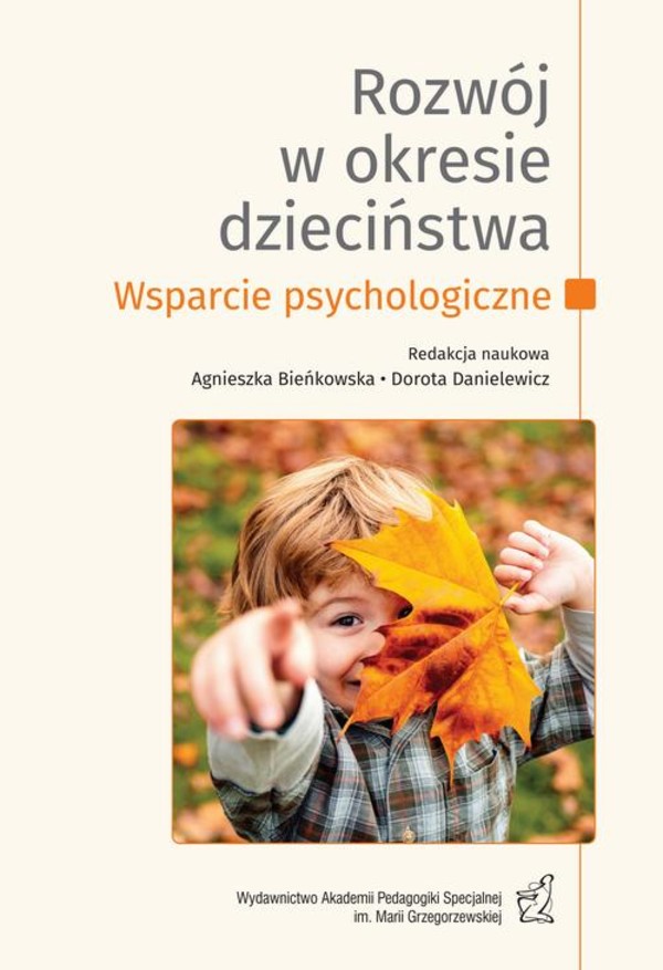 Rozwój w okresie dzieciństwa. Wsparcie psychologiczne - pdf