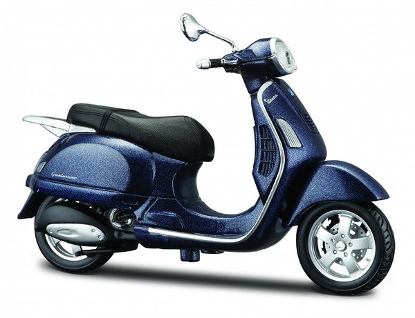 Skuter Vespa Granturismo 2003 Skala 1:18