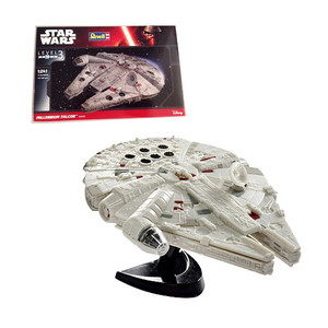 Star Wars Millenium Falcon Skala: 1:241