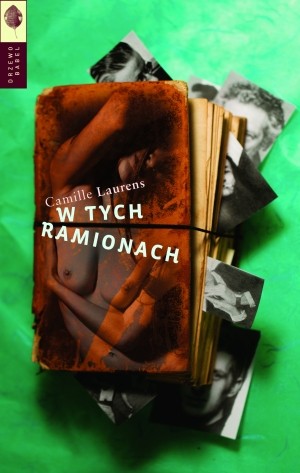 W tych ramionach